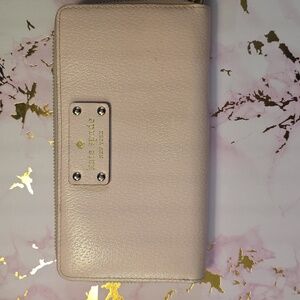 Kate Spade Madison  Saffiano Leather Large Continental Wallet Conch Pink